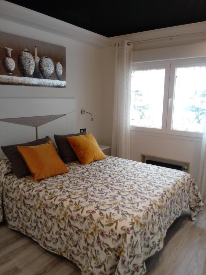 Apartamento Cinema Apartment Oviedo Luaran gambar